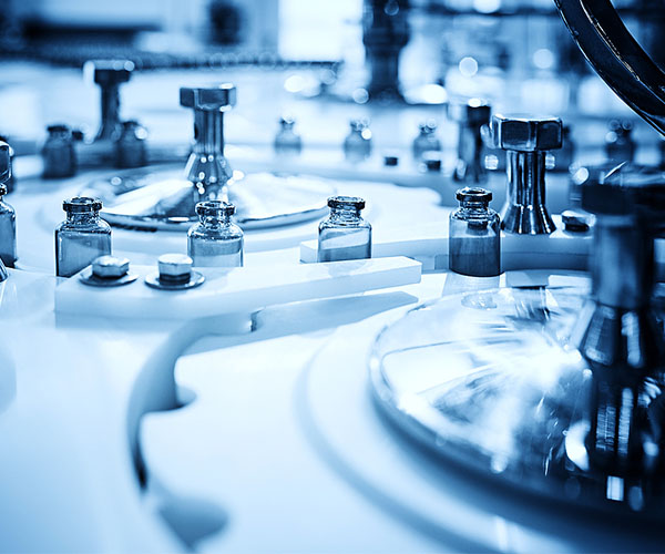 اختبار المعدات الصناعية الكبيرة